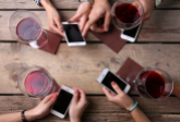 millennials-drinking-wine